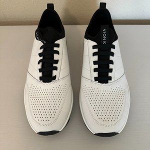 Vionic Trent Sneaker